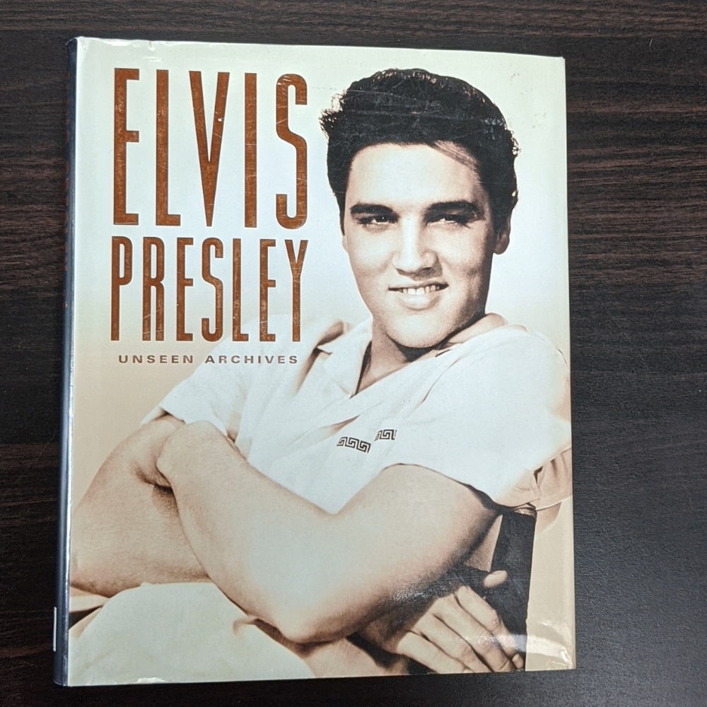 Elvis Presley Collectors Edition Book Gem